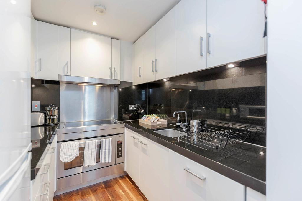 Excel Apartment For Business Travellers Лондон Екстериор снимка