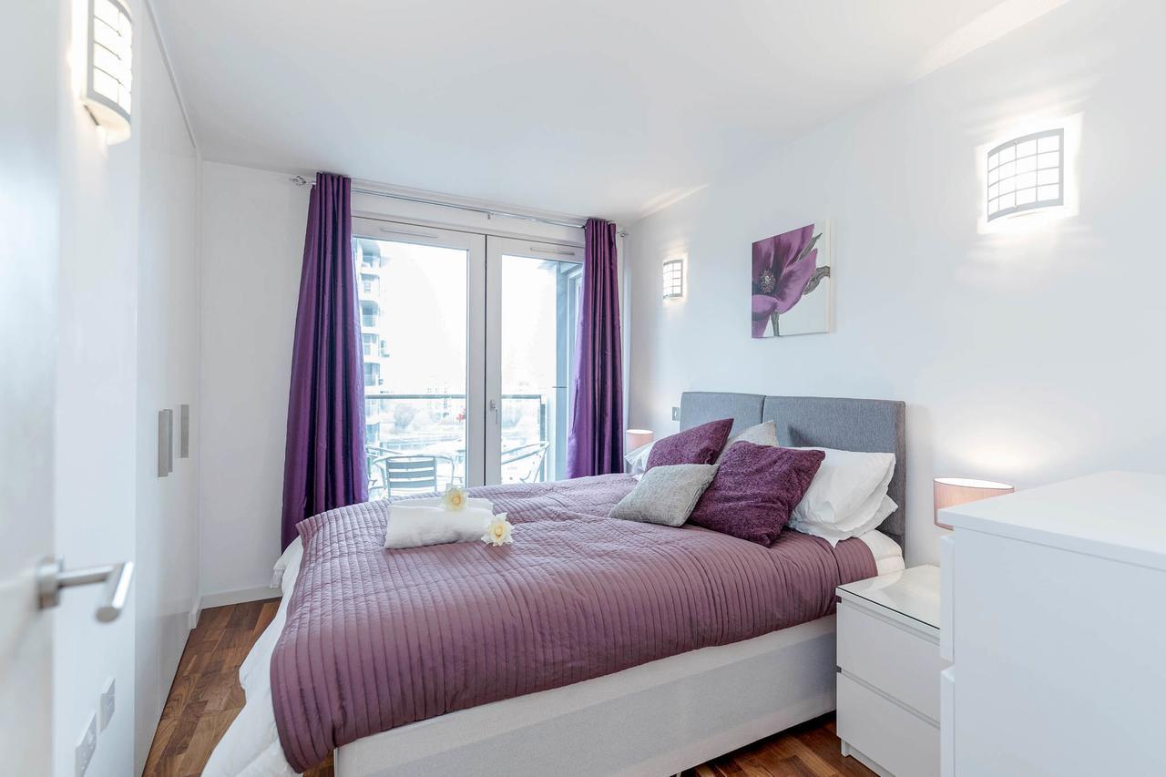 Excel Apartment For Business Travellers Лондон Екстериор снимка