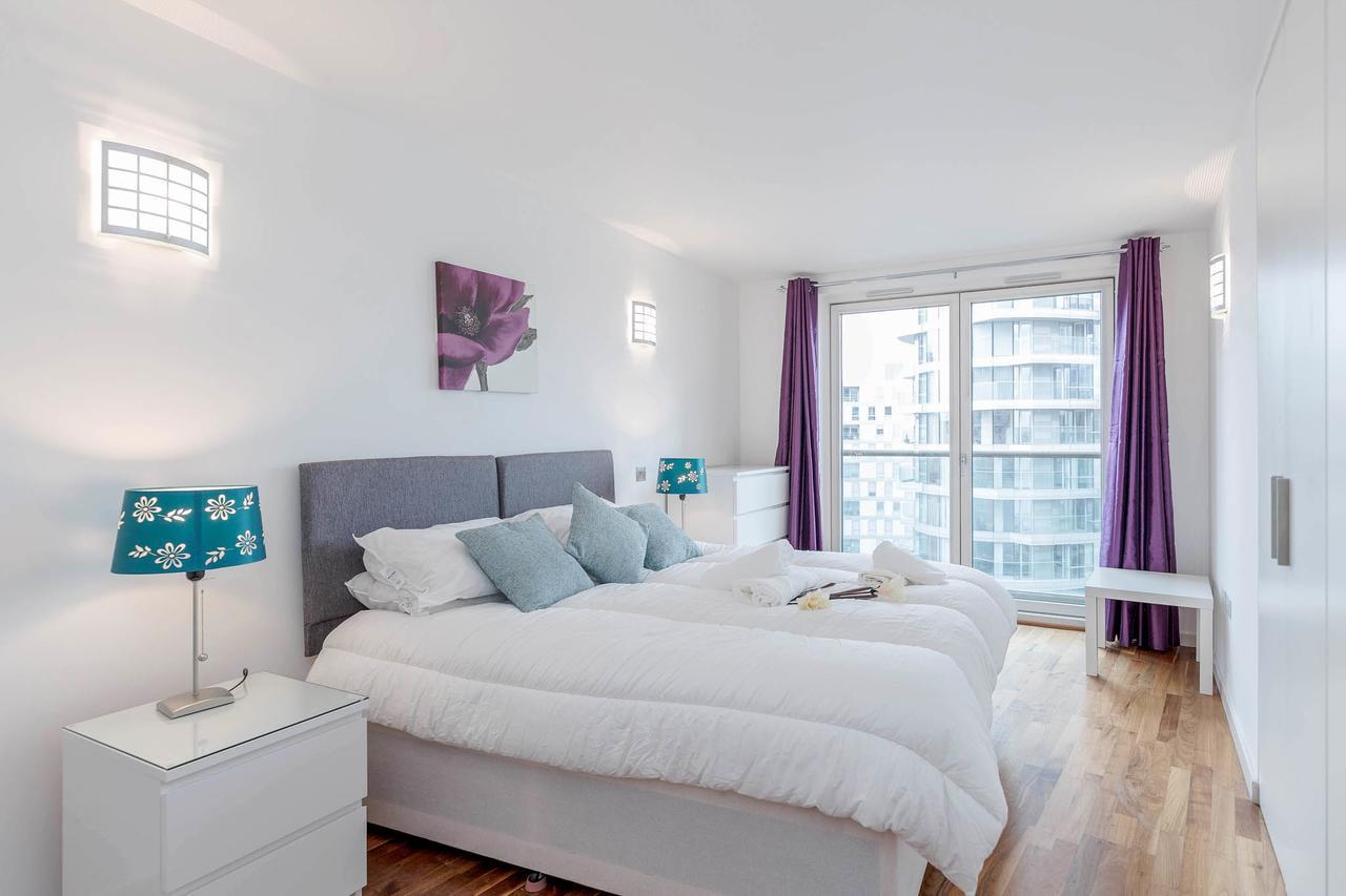 Excel Apartment For Business Travellers Лондон Екстериор снимка